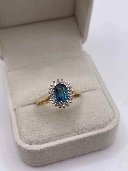 9ct gold topaz and diamond ring