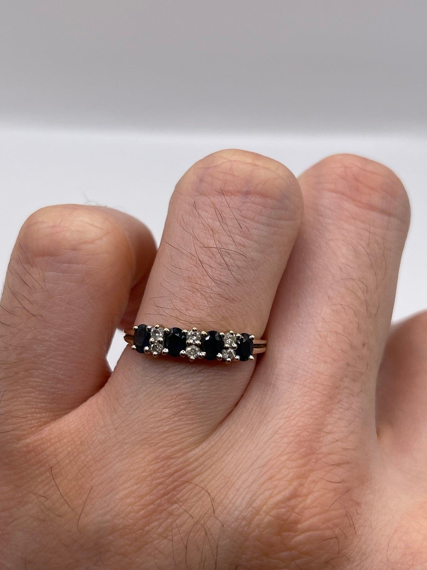 9ct gold sapphire and diamond ring
