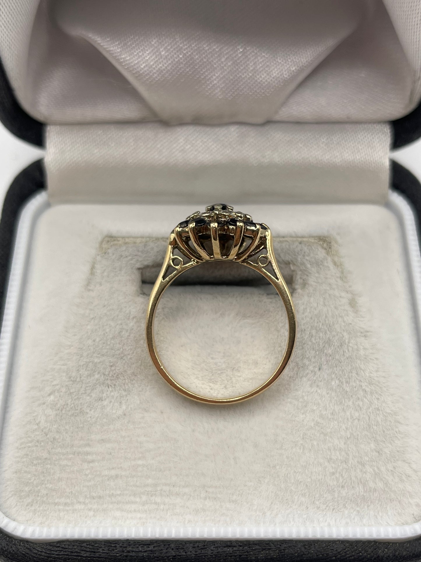 9ct gold sapphire and diamond ring