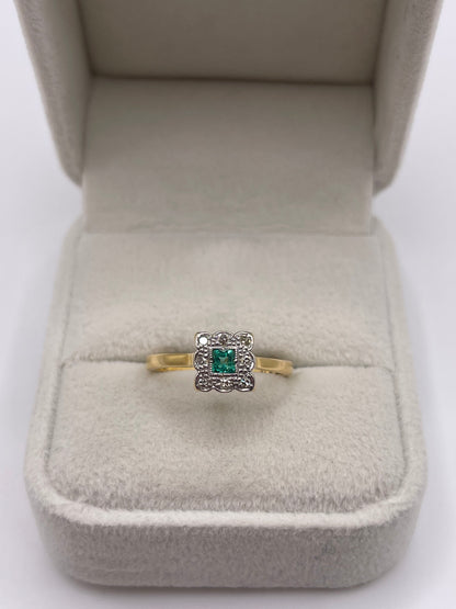 18ct gold emerald and diamond ring