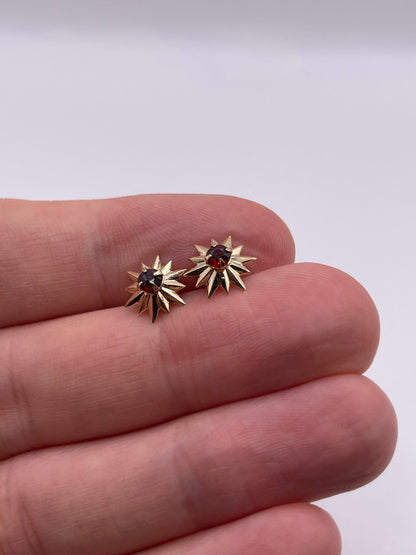9ct gold garnet earrings