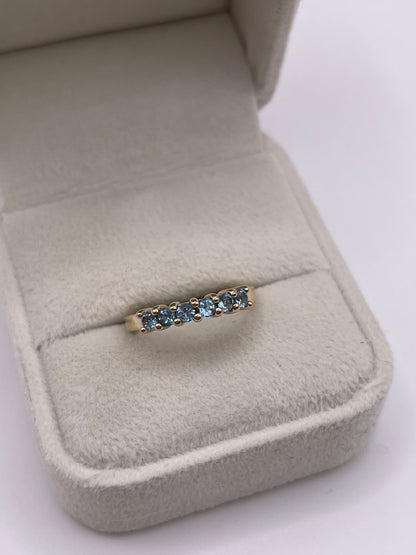 9ct gold topaz ring