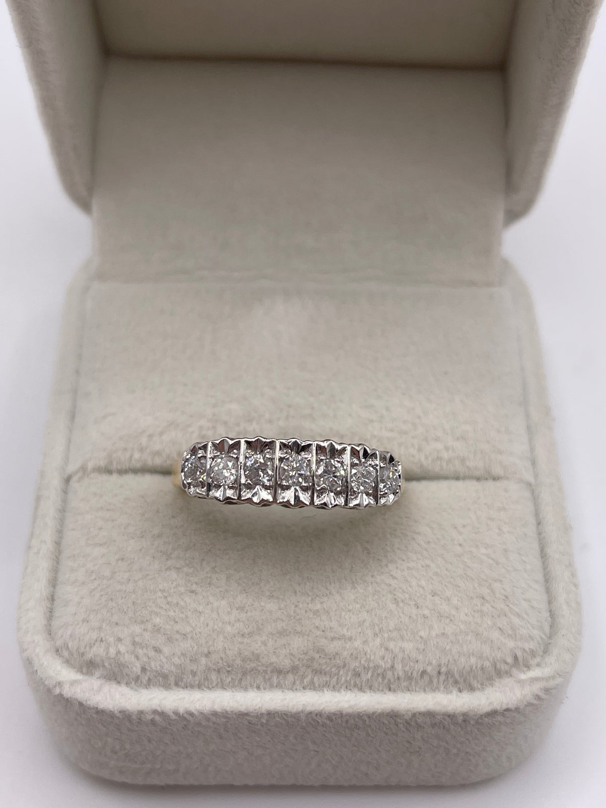 9ct gold 50 point diamond ring