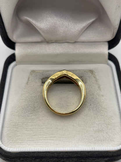 18ct gold ruby and diamond ring