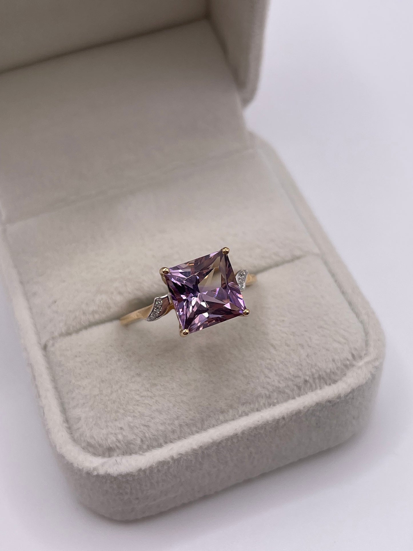 9ct gokd ametrine and diamond ring