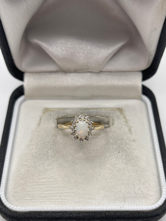 9ct gold opal and diamond ring