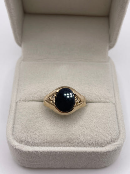 9ct gold onyx signet ring