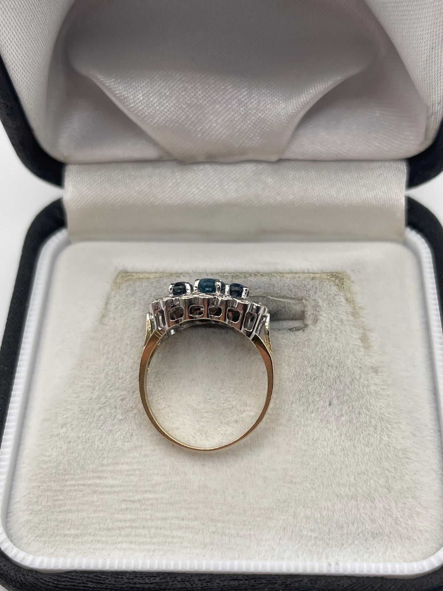 9ct gold topaz and diamond ring