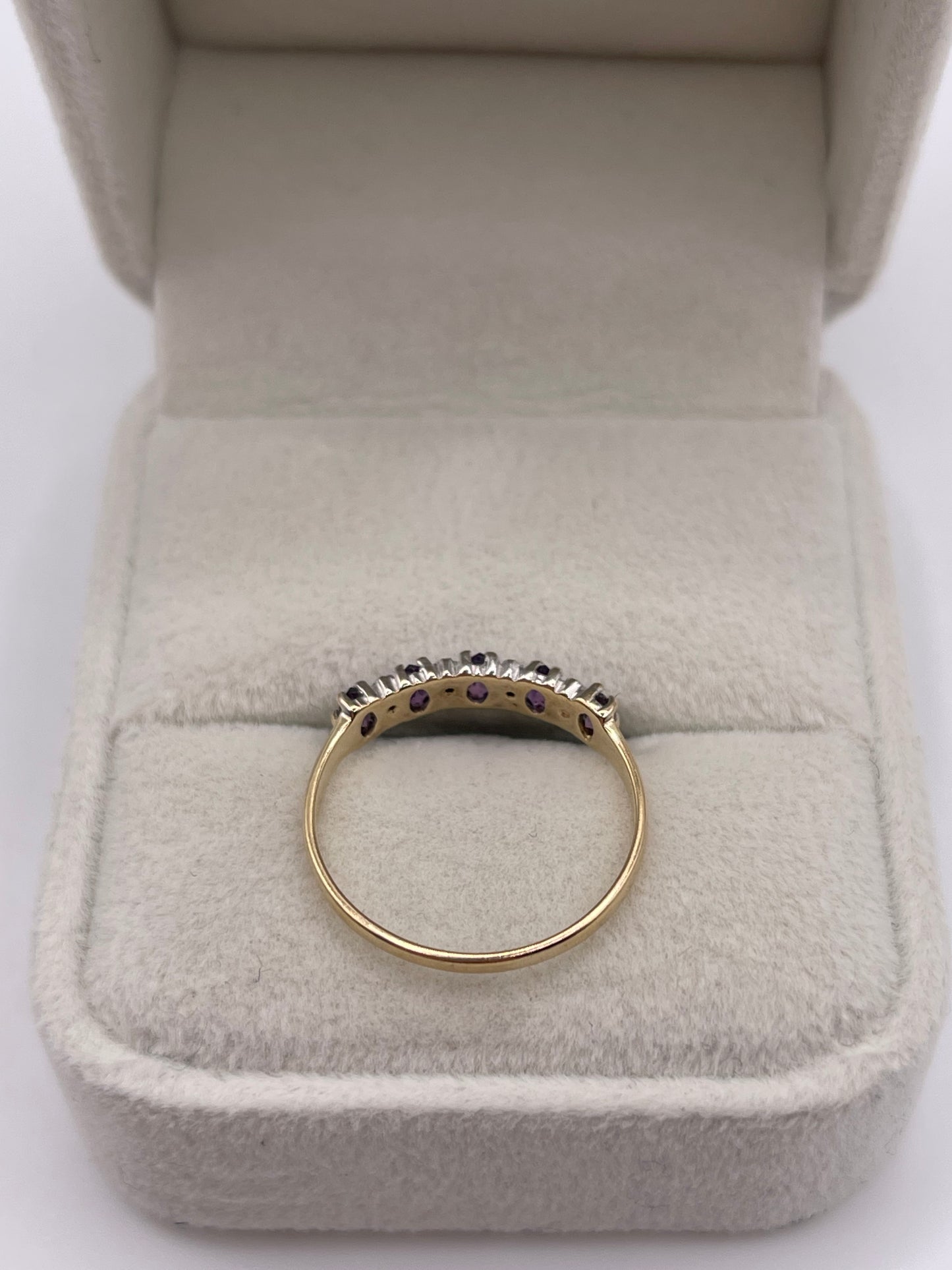 9ct gold amethyst and diamond ring