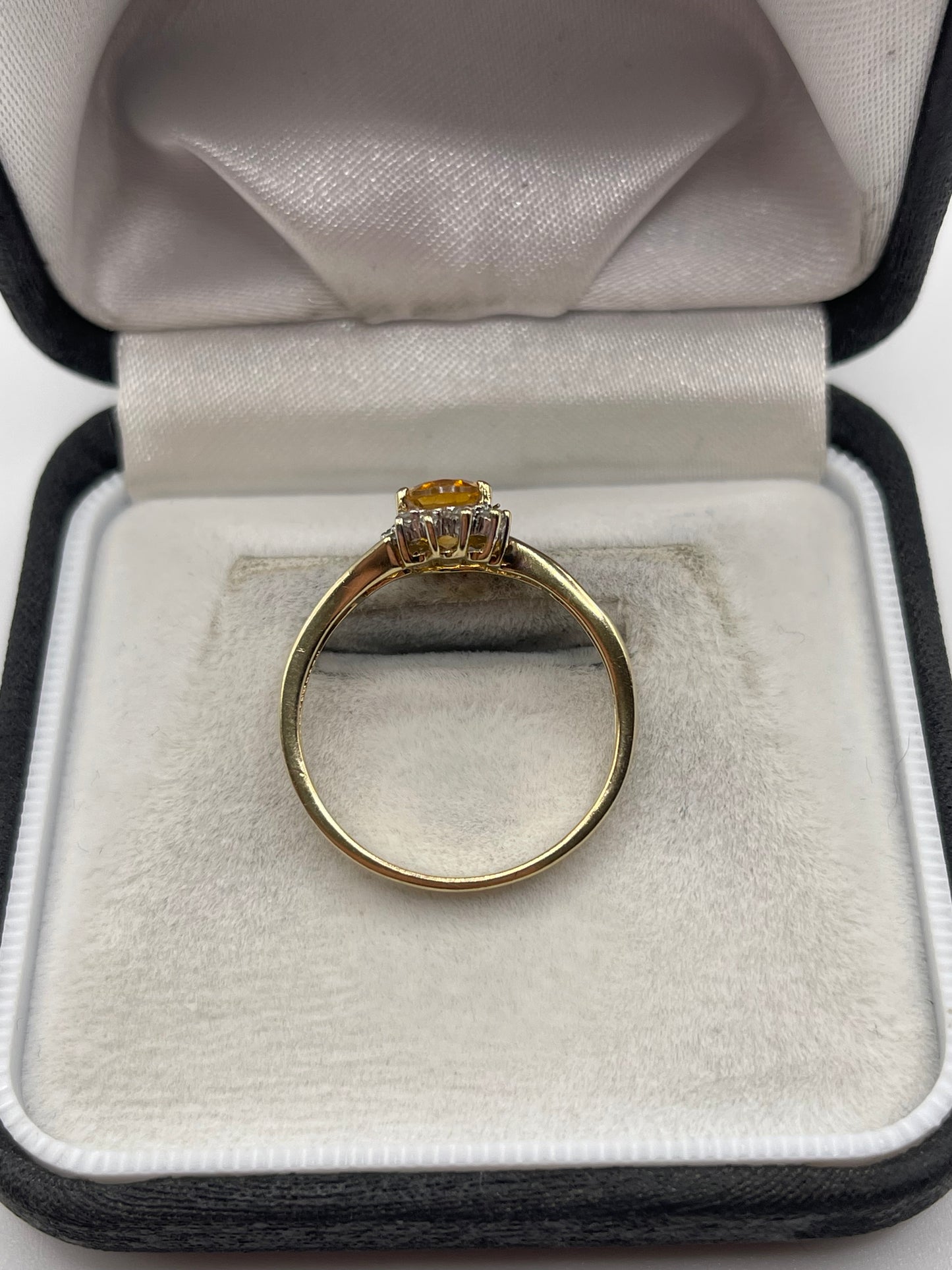 9ct gold citrine and diamond ring