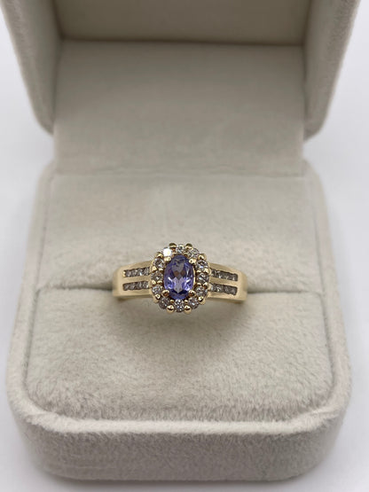 14ct gold tanzanite and diamond ring