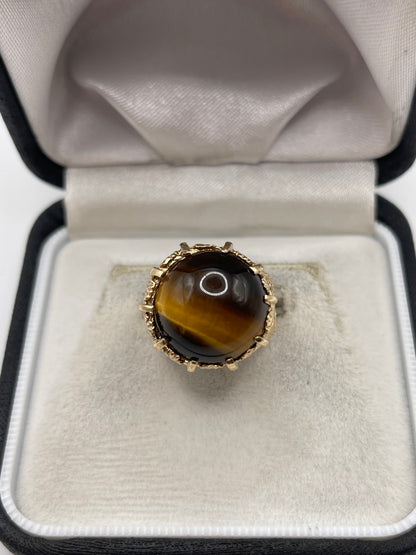 9ct gold tigers eye signet ring