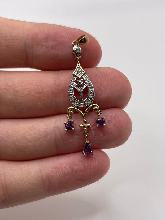 9ct gold amethyst and diamond pendant
