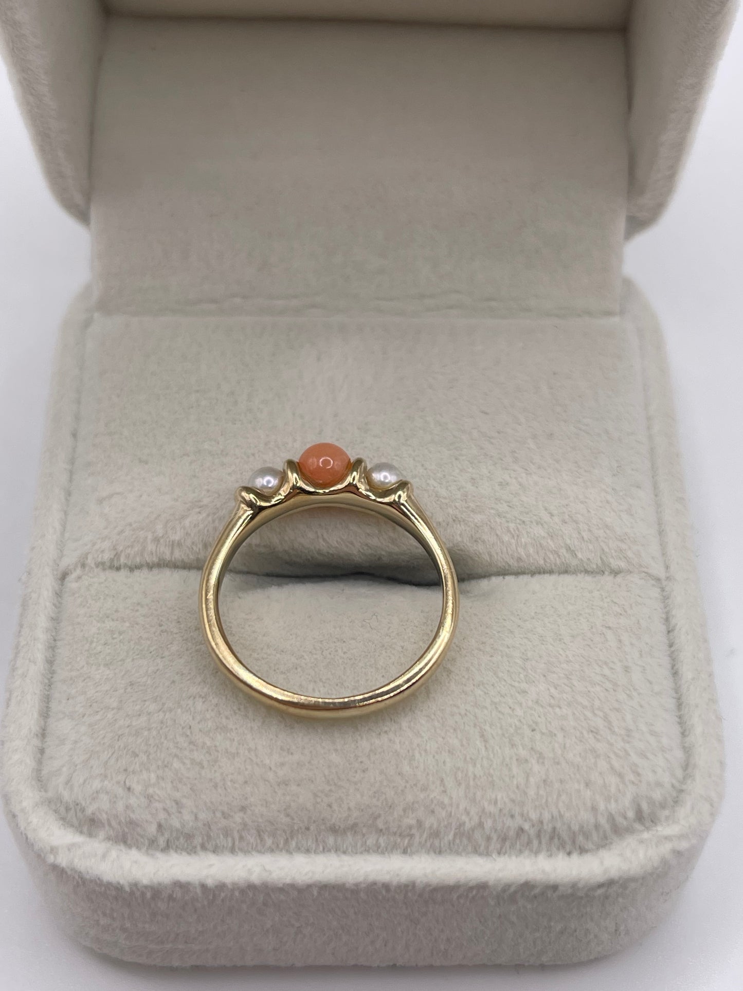 9ct gold coral and pearl ring