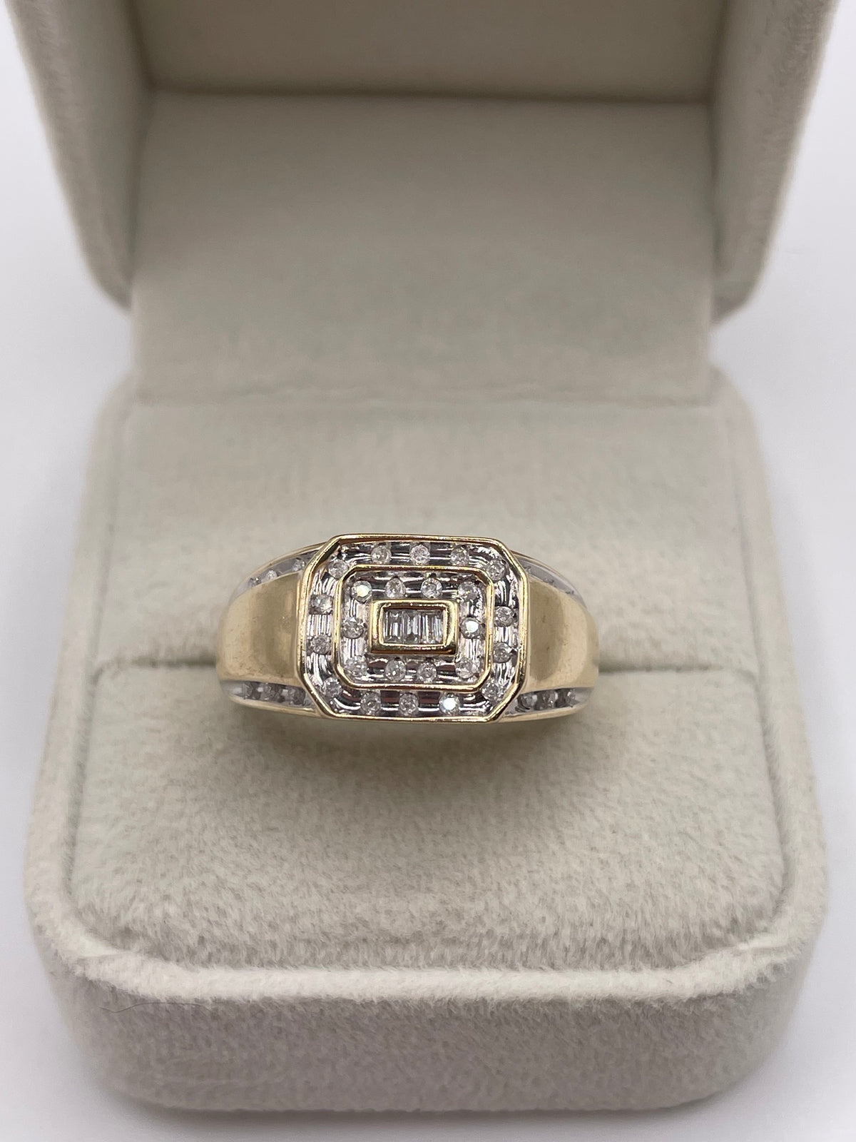 9ct gold diamond signet ring