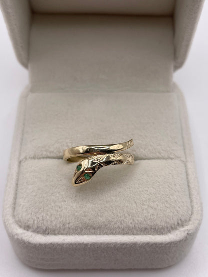 9ct gold emerald snake ring