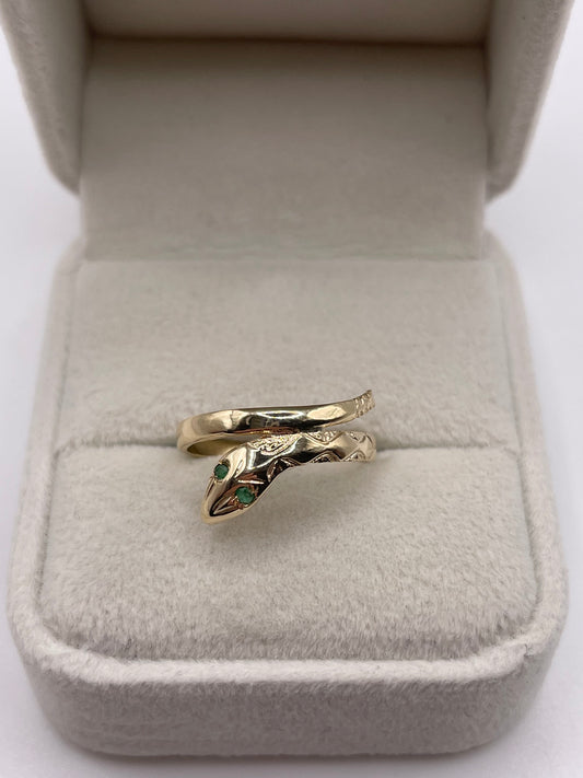 9ct gold emerald snake ring