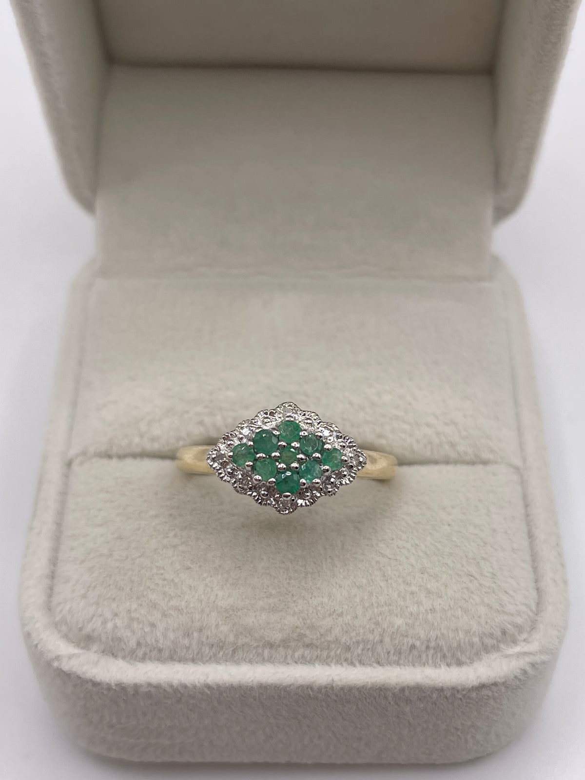 9ct gold emerald and diamond ring