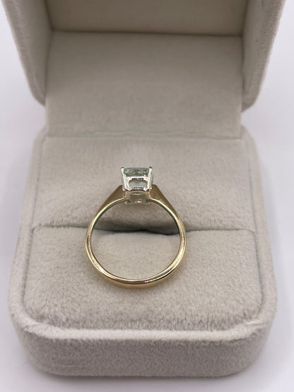 9ct gold aquamarine ring