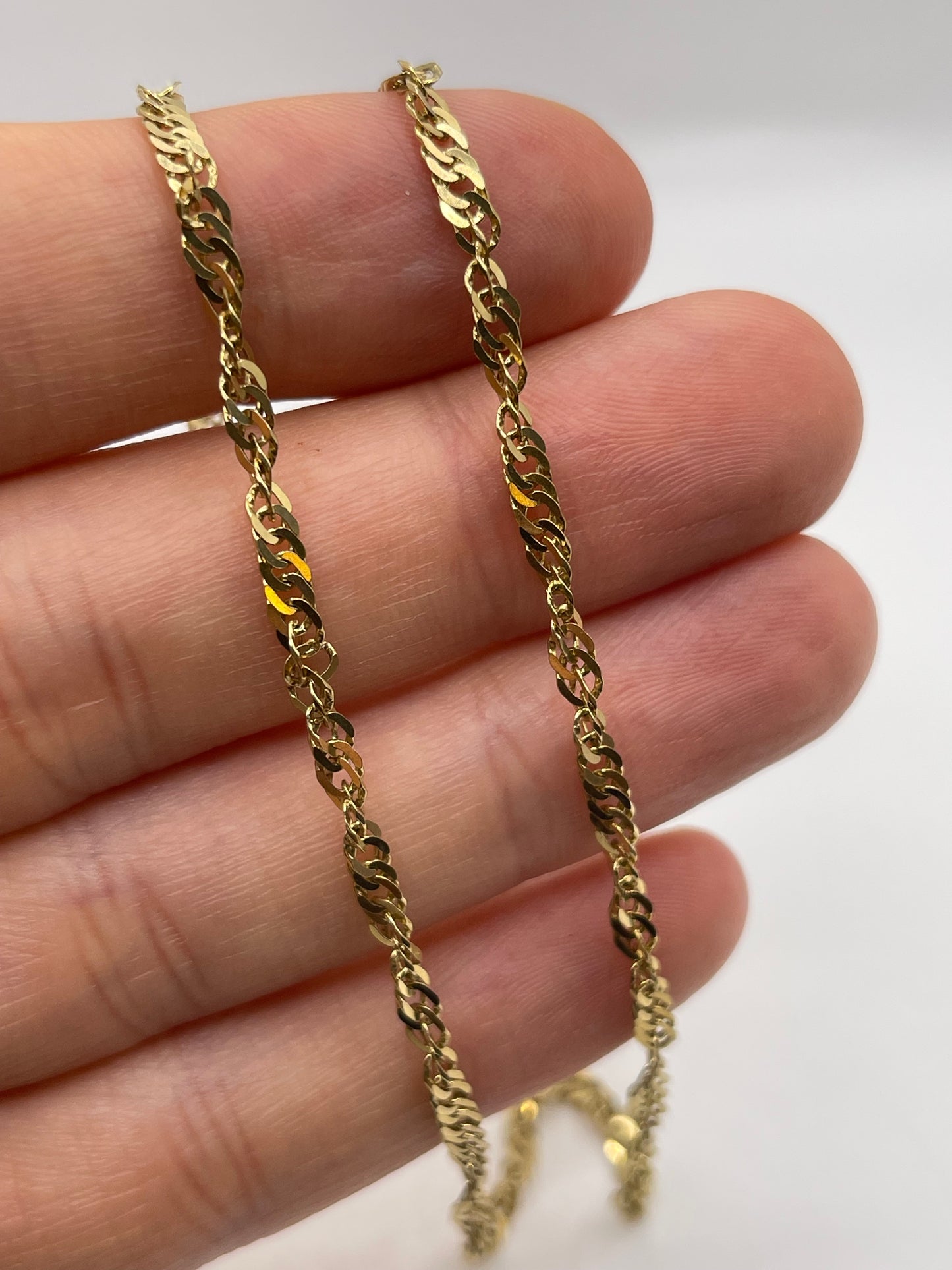 9ct gold chain 502