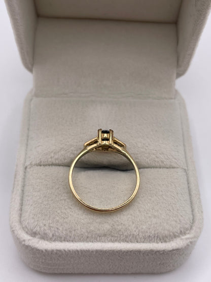 9ct gold sapphire and diamond ring