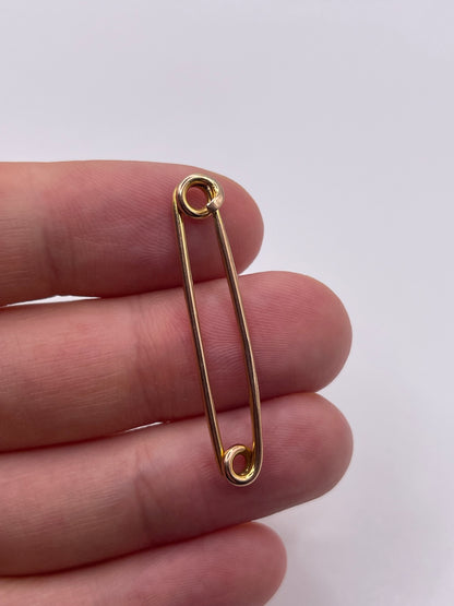 9ct rose gold safety clip