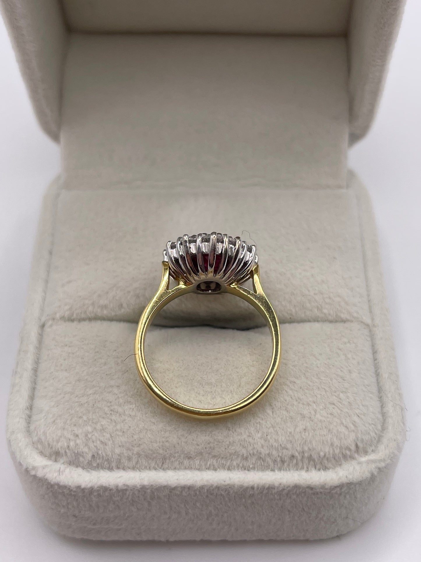 18ct gold ruby and diamond ring