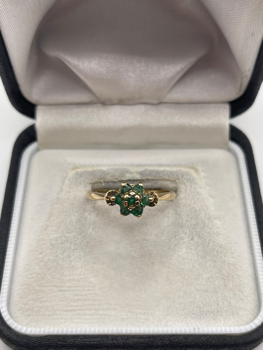9ct gold emerald cluster ring