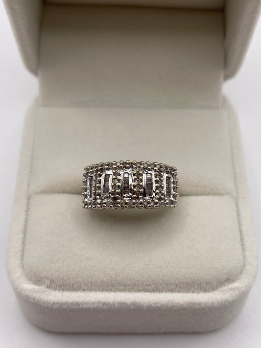 9ct gold diamond cluster ring