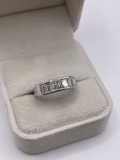 18ct white gold 1.43ct diamond ring