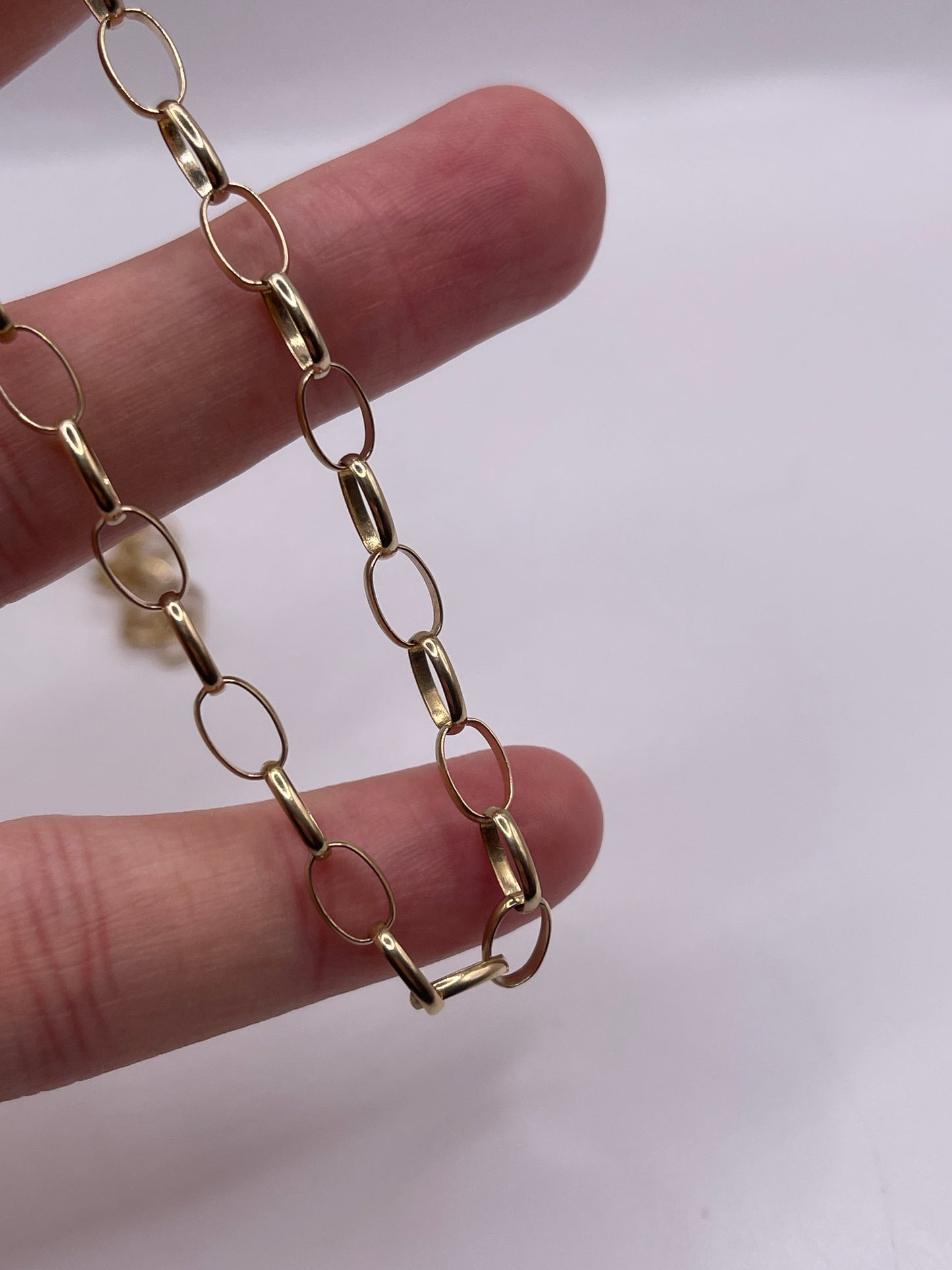 9ct gold chain 230