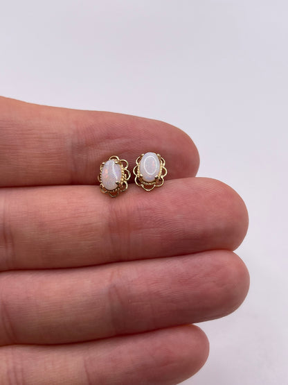 9ct gold opal earrings