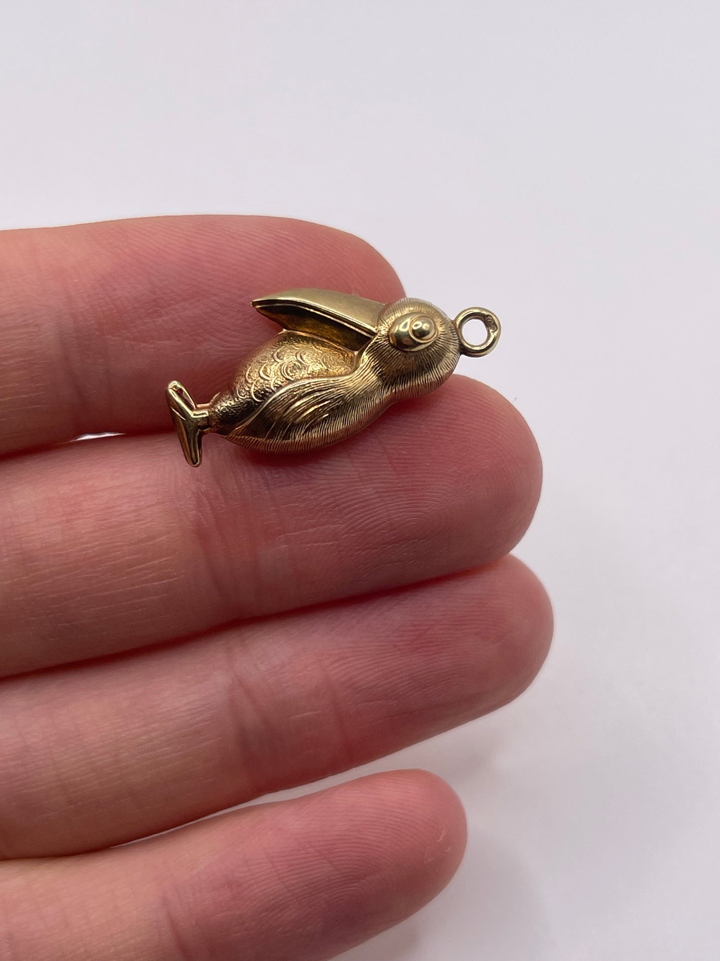 9ct gold toucan charm