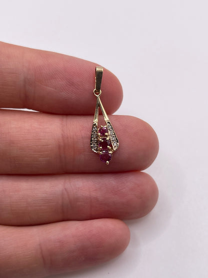 9ct gold ruby and diamond pendant