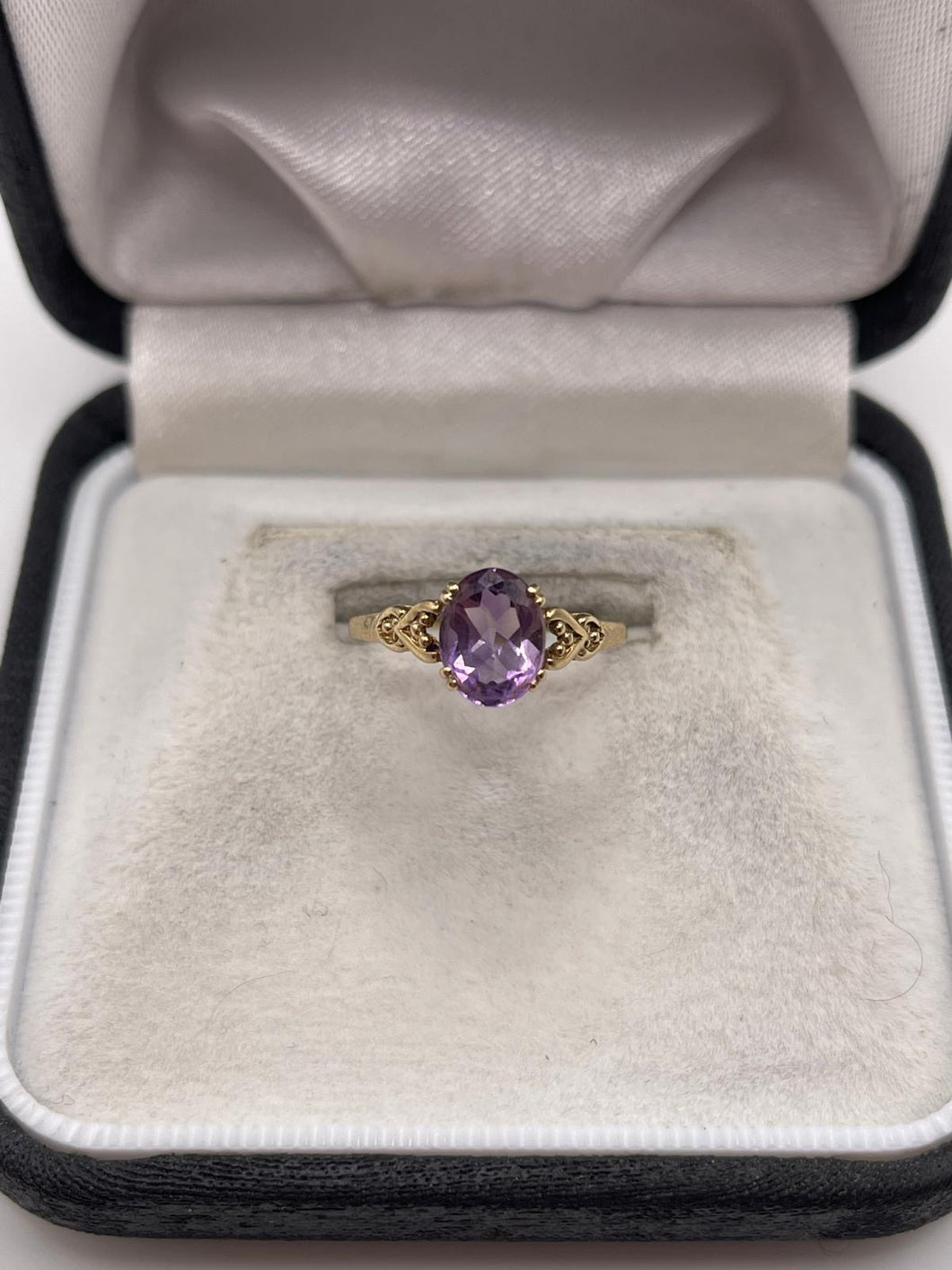 9ct gold amethyst ring