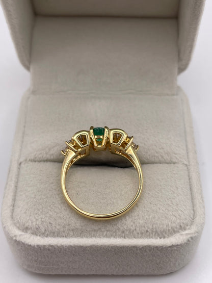 18ct gold emerald and diamond ring
