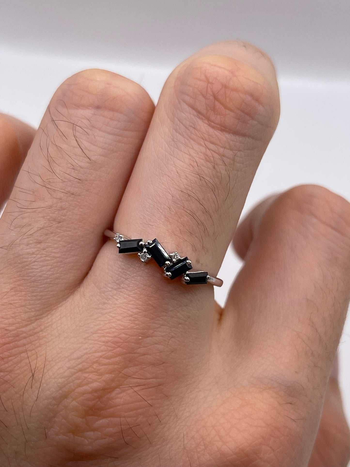 9ct white gold sapphire and diamond ring