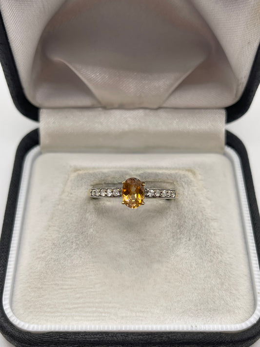 9ct gold quartz and zircon ring