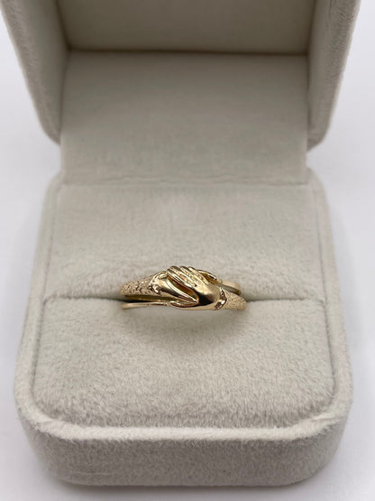 9ct gold Fede ring