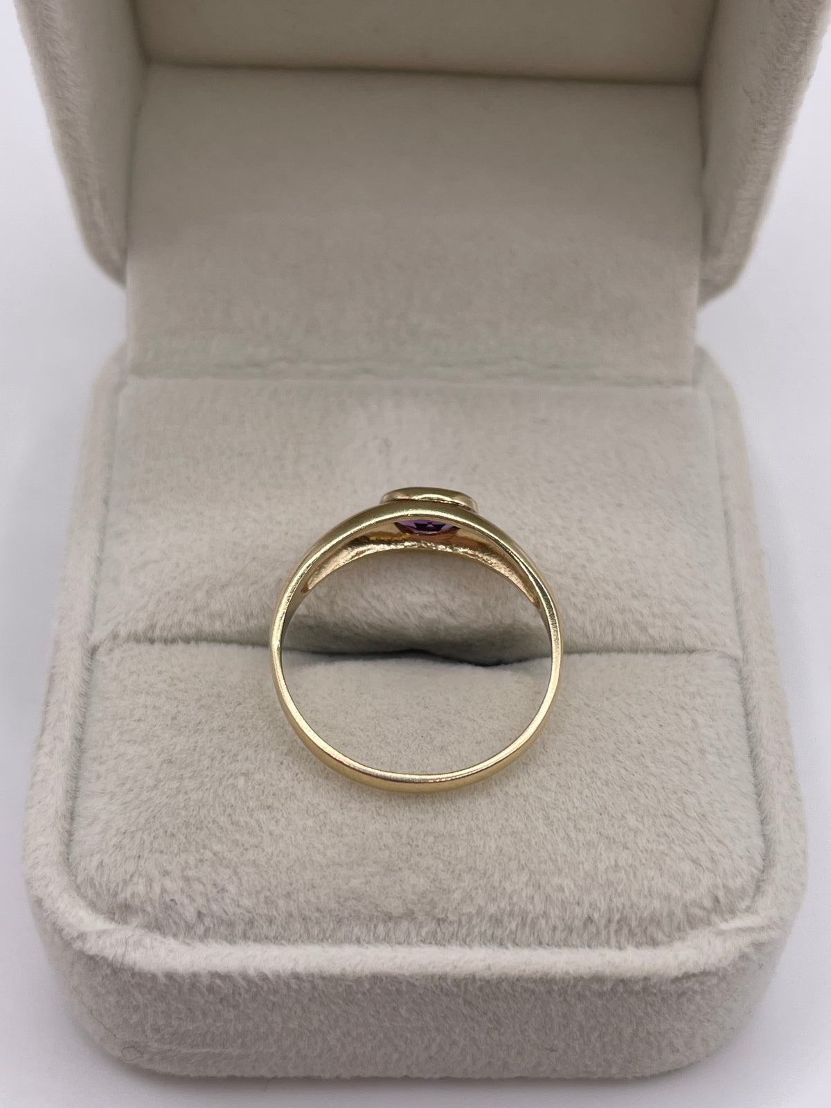 9ct gold amethyst ring