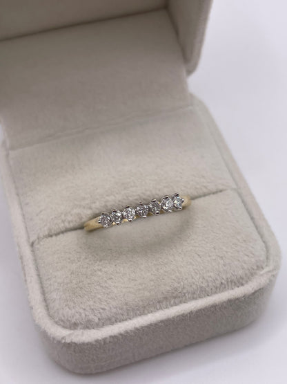 9ct gold diamond ring