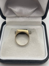 Load image into Gallery viewer, 9ct gold onyx ring
