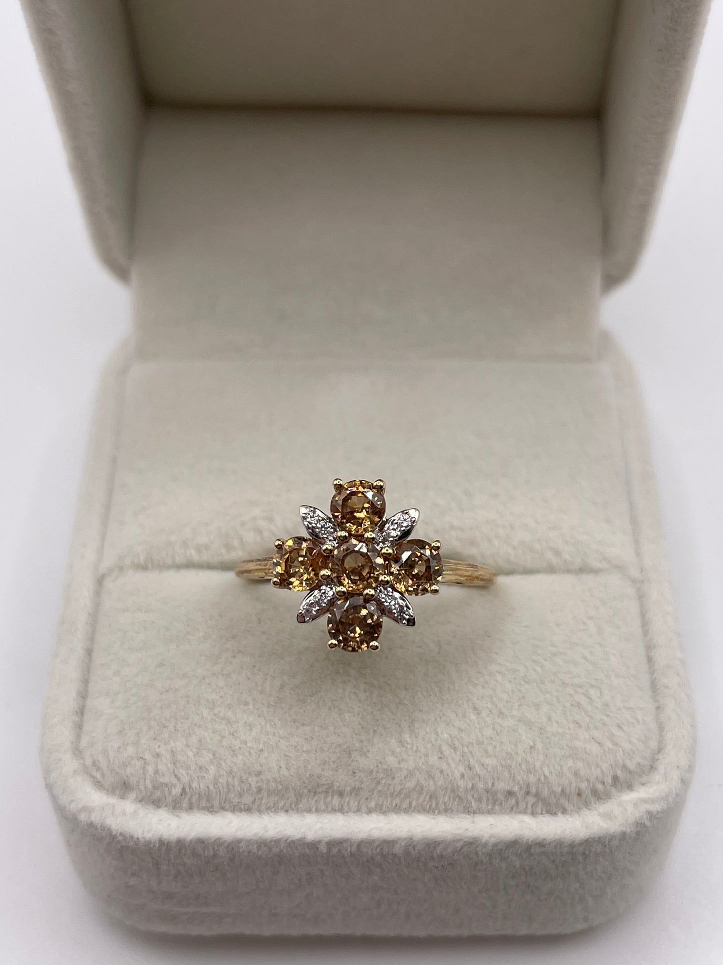9ct gold quartz and zircon ring