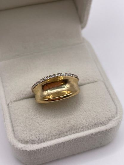 9ct gold diamond ring