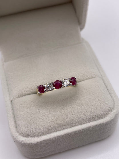 18ct gold ruby and diamond ring