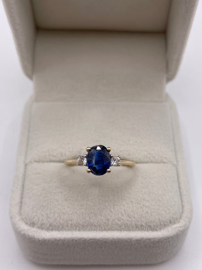 9ct gold kyanite and zircon ring