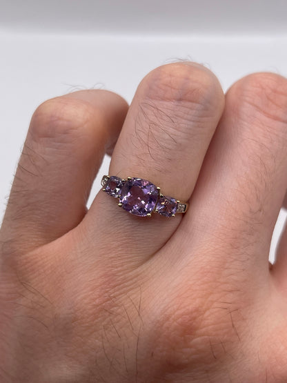 9ct gold amethyst and diamond ring