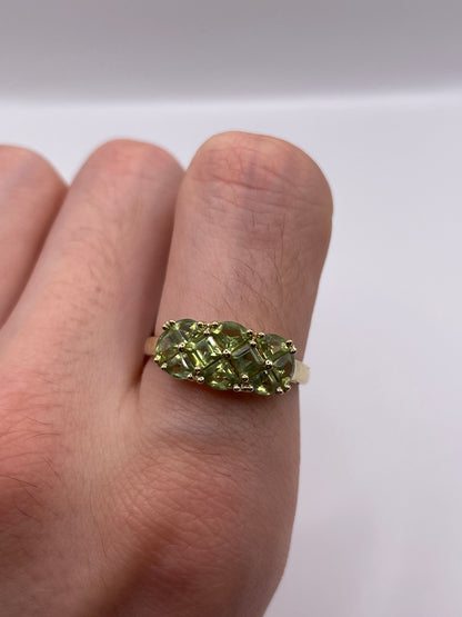 9ct gold peridot cluster ring