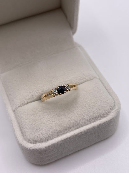 9ct gold sapphire and diamond ring