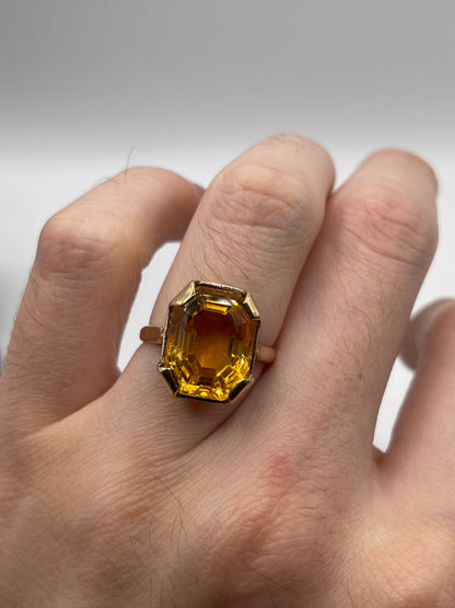 9ct gold citrine ring